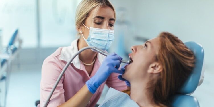 Aile Diş Hekimliği modeli Türkiye genelinde yaygınlaştırılacak