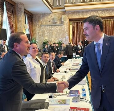 ak-partili-kirkpinar-tbmm-de-izmir-in-sorunlarini-anlati