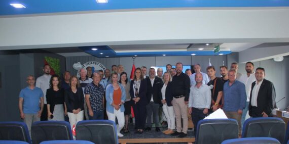 ALİAĞA ELLEÇLEMEDE YİNE 1. SIRADA! İMEAK DTO ALİAĞA, TYF BAŞKANI AKDURAK’I AĞIRLADI AKDURAK “KENDİMİZE AİT BİR EVİMİZ OLACAK”