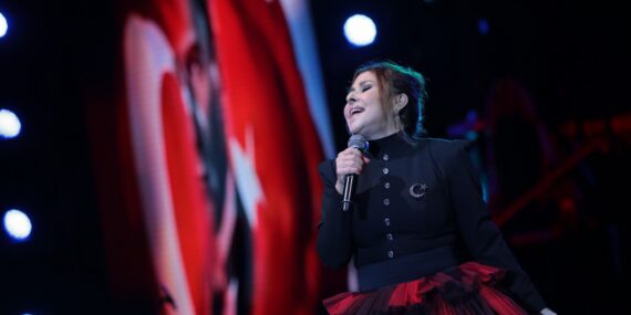 Aliağa Belediyesi’nden Cumhuriyetin 100.Yılına Muhteşem Kutlama