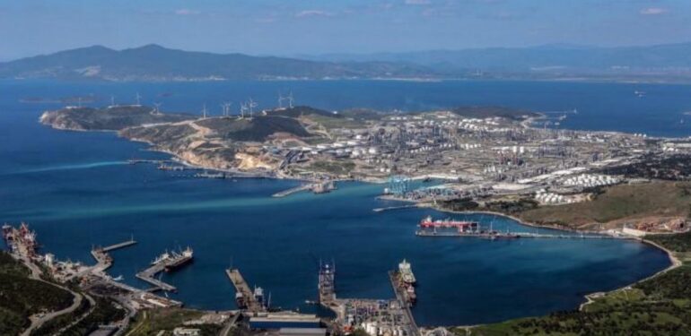 Aliağa limanları yük elleçlemede ikinci sırada