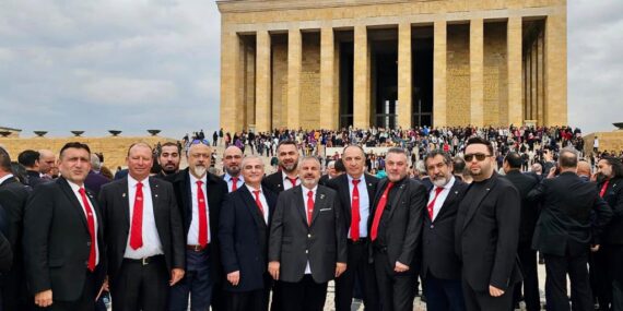 İMEAK DTO ALİAĞA ANITKABİR’DE!