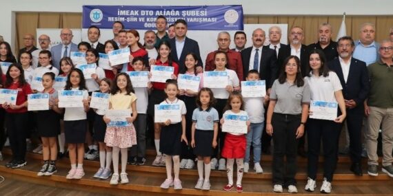 İMEAK DTO ALİAĞA ŞUBESİ’NİN DÜZENLEDİĞİ YARIŞMADA DERECEYE GİREN ÖĞRENCİLERE ÖDÜLLERİ VERİLDİ